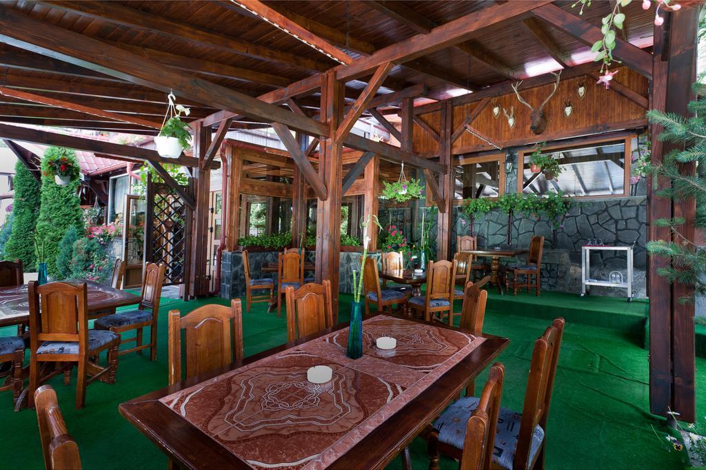 Pension Restaurant Speranta Predeál Kültér fotó