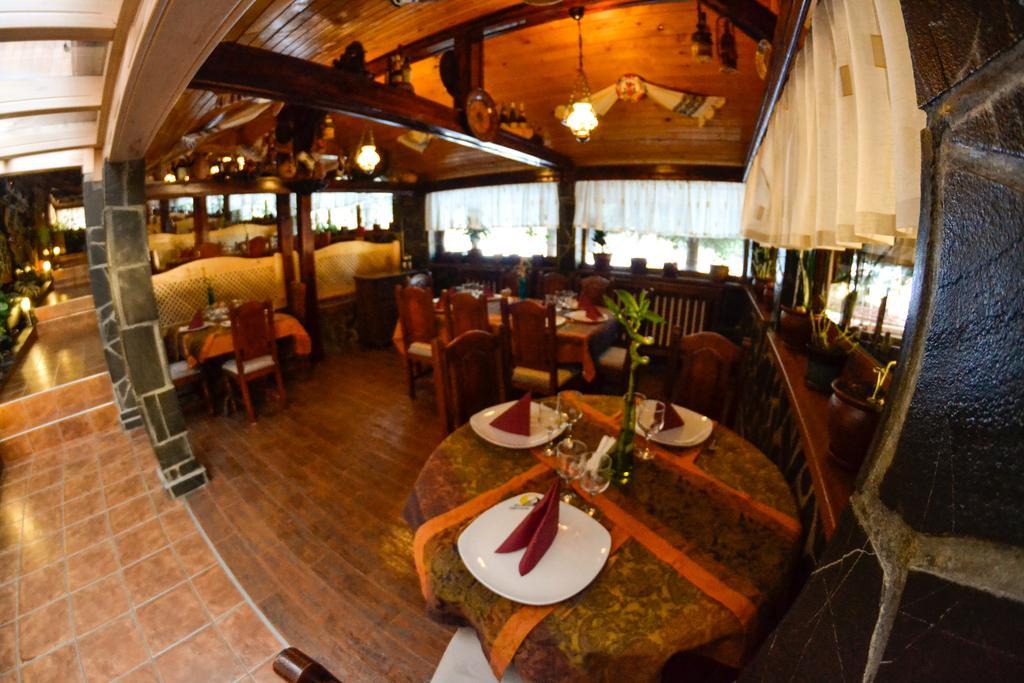 Pension Restaurant Speranta Predeál Kültér fotó